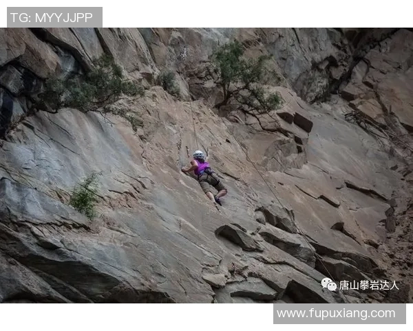 重庆攀岩队的中路突破之路：深度解析攀岩运动的挑战与成就